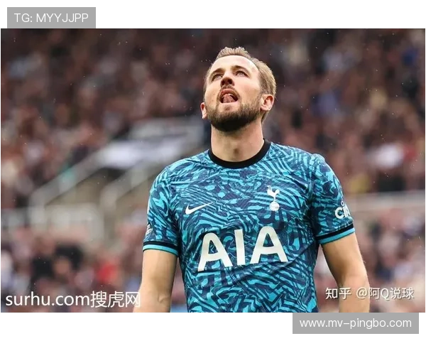 哈里·凯恩：多次外租到顶级前锋的成长轨迹解析