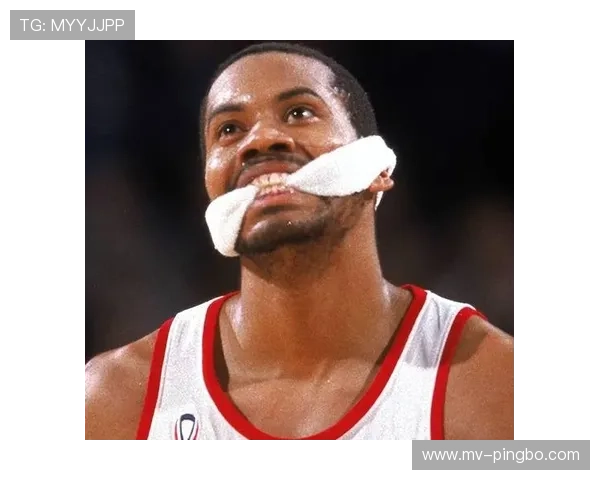 拉希德·华莱士关键时刻挡拆创造优势显著提升球队终结效率